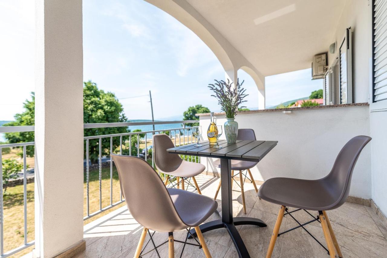 Apartmani Dupor Gornji Karin Bagian luar foto