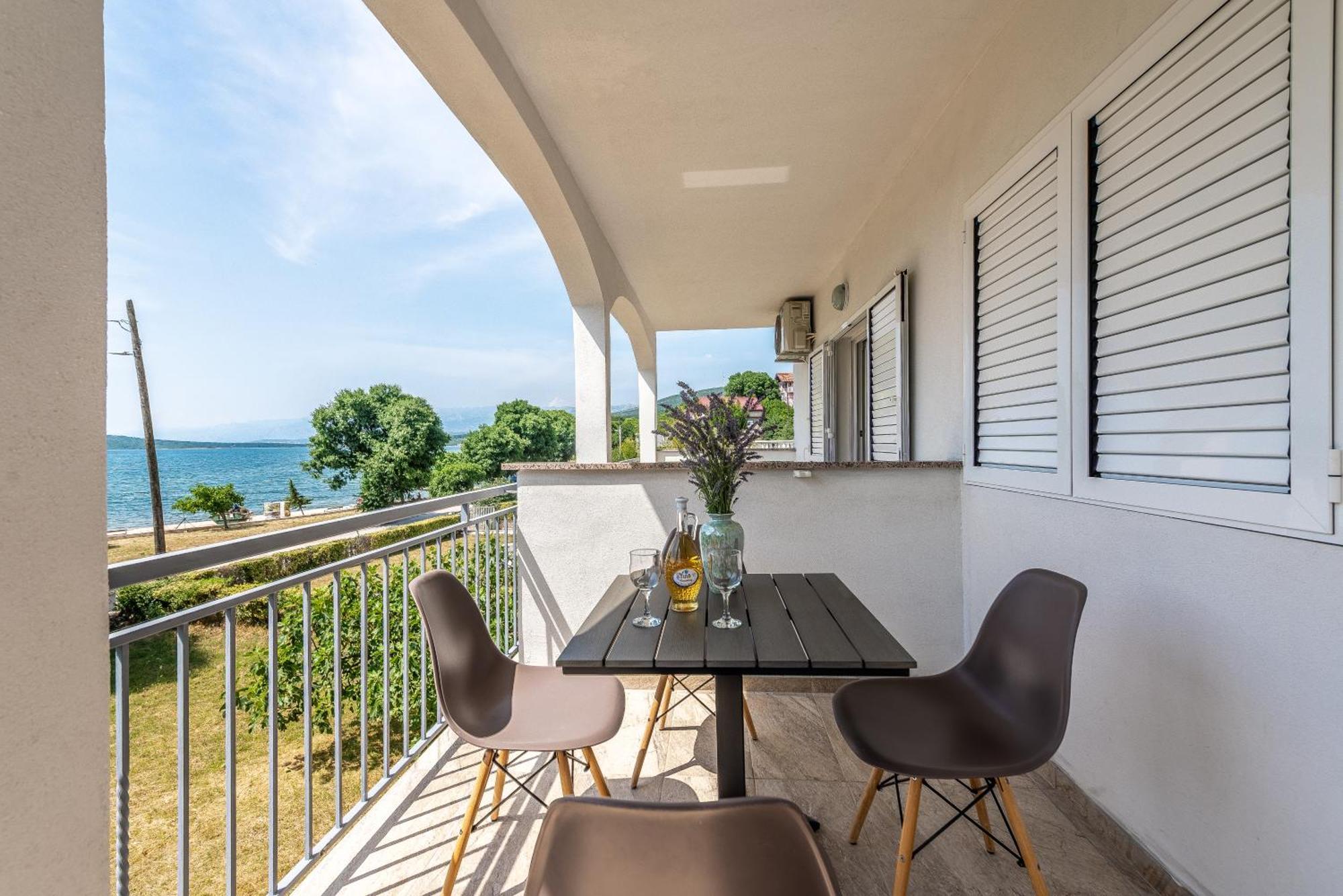 Apartmani Dupor Gornji Karin Bagian luar foto